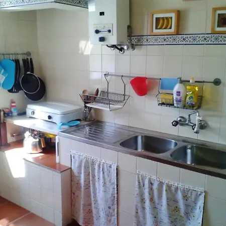 With 4 Bedrooms In With Wonderful Mountain View Private Pool Enclosed Garden 5 Km From The Beach Βίλα *