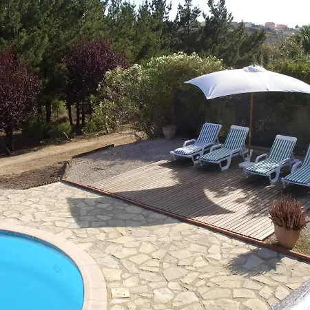 With 4 Bedrooms In With Wonderful Mountain View Private Pool Enclosed Garden 5 Km From The Beach Μάφρα