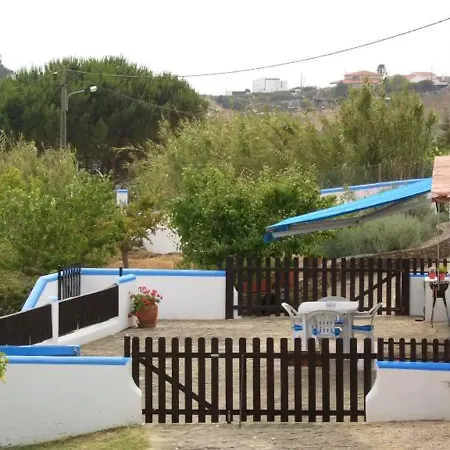 Βίλα With 4 Bedrooms In With Wonderful Mountain View Private Pool Enclosed Garden 5 Km From The Beach Μάφρα